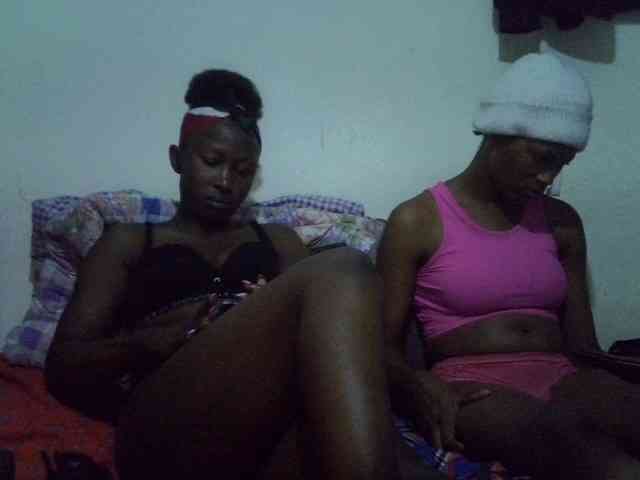Sexyy-Duo webcam