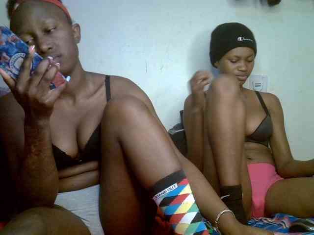 Sexyy-Duo webcam