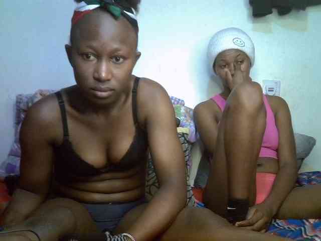 Sexyy-Duo webcam