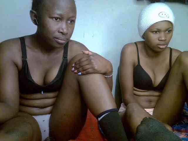 Sexyy-Duo webcam