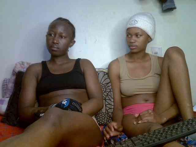 Sexyy-Duo webcam