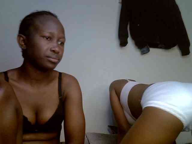 Sexyy-Duo webcam