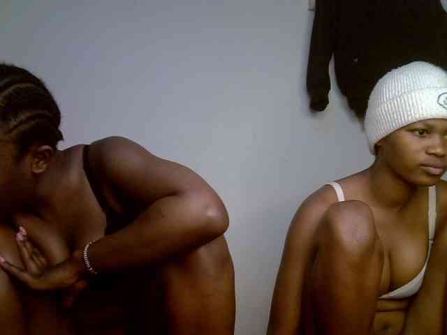 Sexyy-Duo webcam
