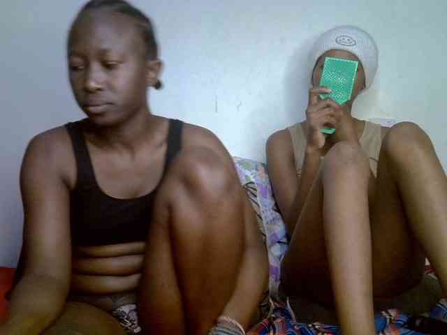 Sexyy-Duo webcam