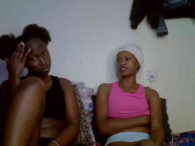Sexyy-Duo webcam