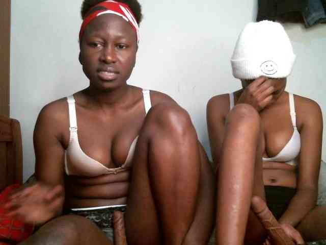 Sexyy-Duo webcam