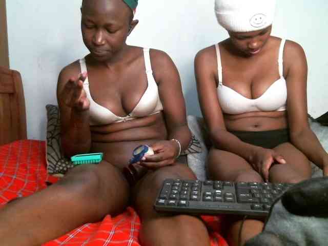 Sexyy-Duo webcam