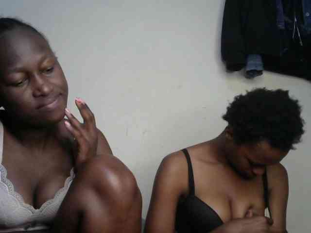 Sexyy-Duo Sexyy-Duo