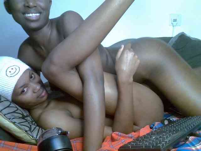 Sexyy-Duo webcam