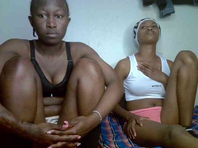 Sexyy-Duo webcam