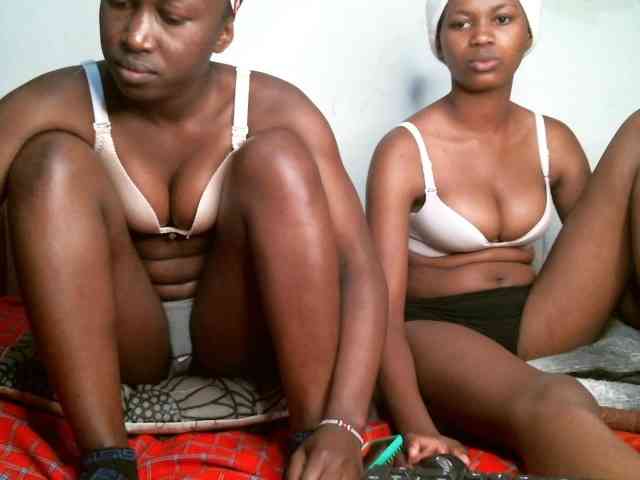 Sexyy-Duo webcam