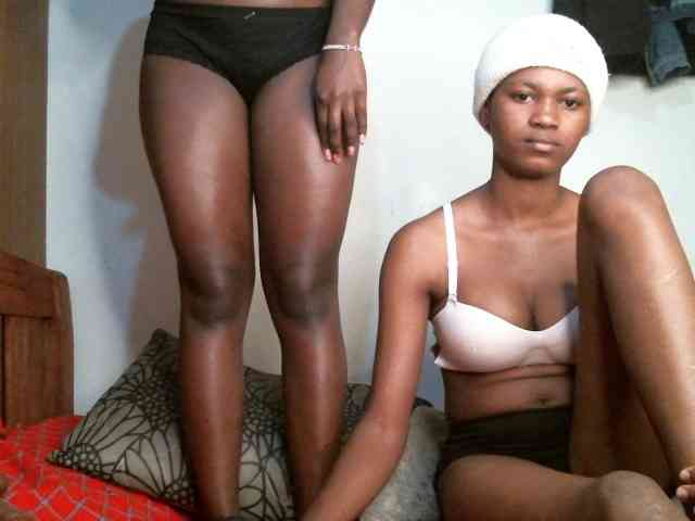 Sexyy-Duo webcam
