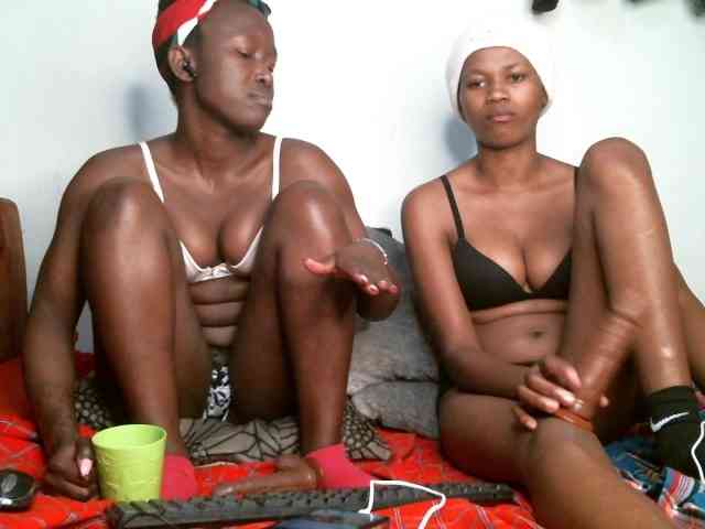 Sexyy-Duo webcam
