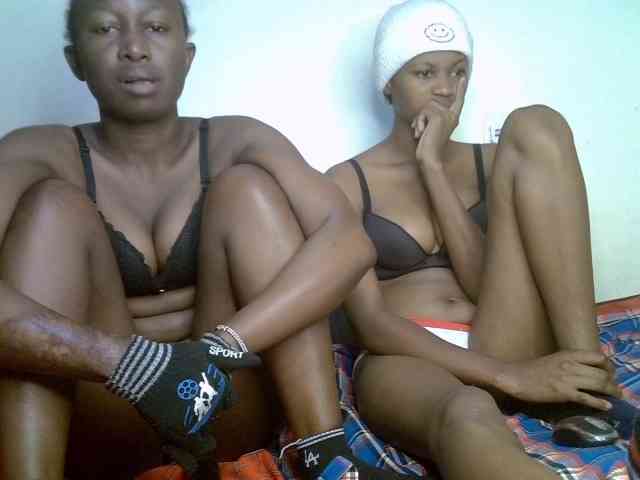 Sexyy-Duo webcam