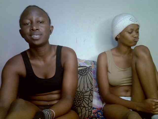 Sexyy-Duo webcam