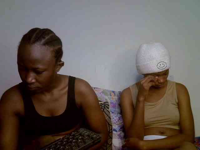 Sexyy-Duo webcam