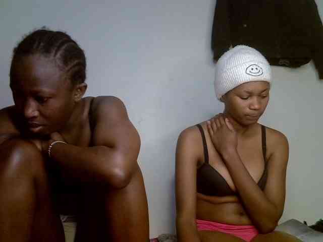 Sexyy-Duo webcam