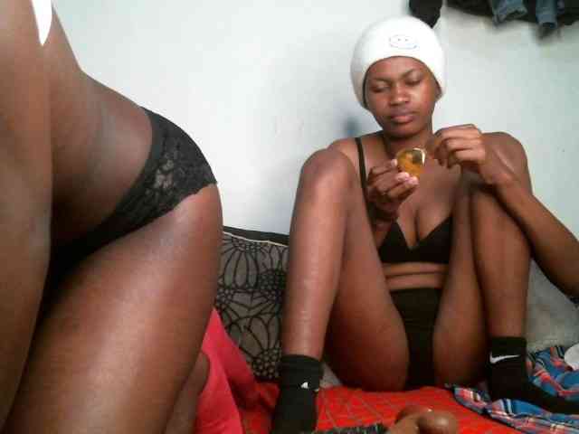 Sexyy-Duo webcam