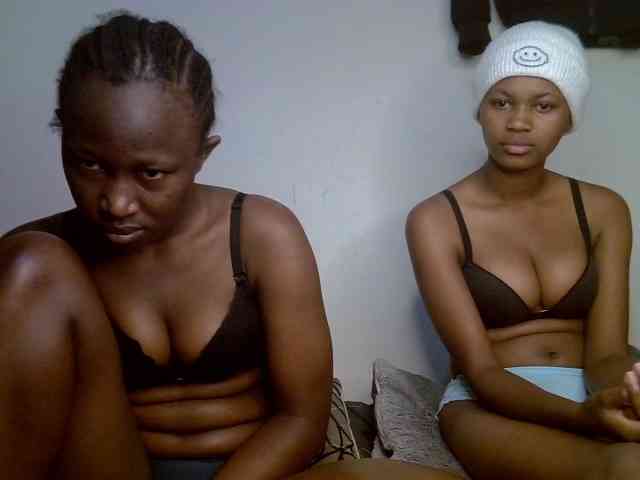 Sexyy-Duo webcam
