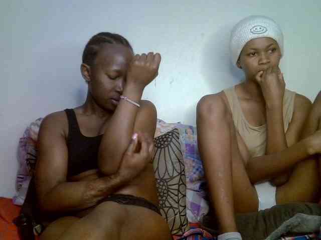 Sexyy-Duo webcam