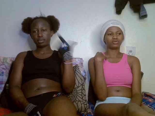Sexyy-Duo webcam