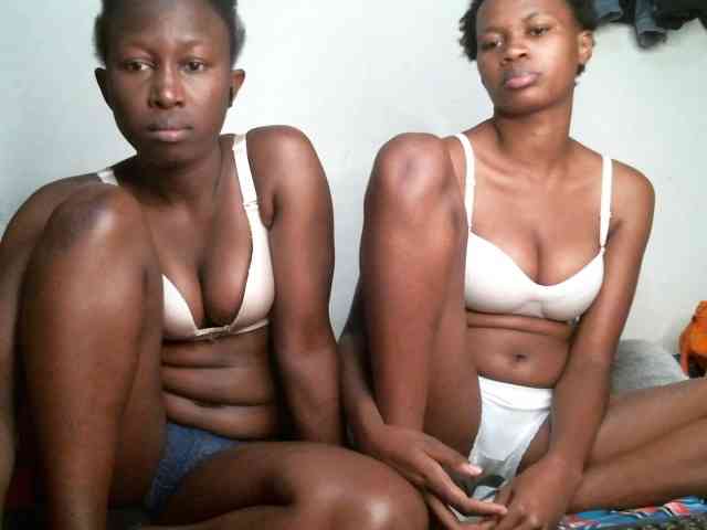 Sexyy-Duo webcam
