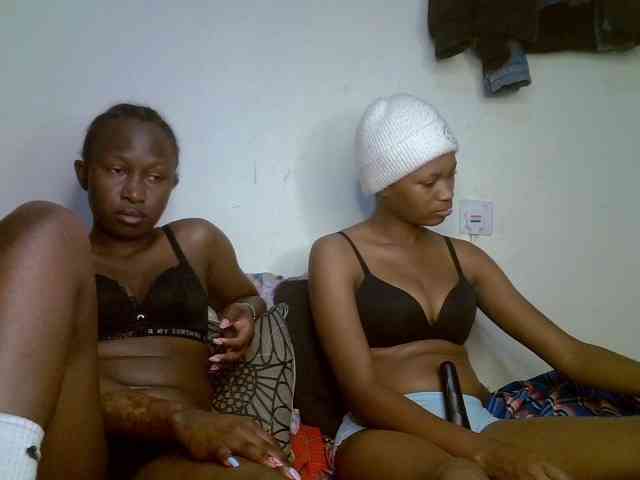Sexyy-Duo webcam