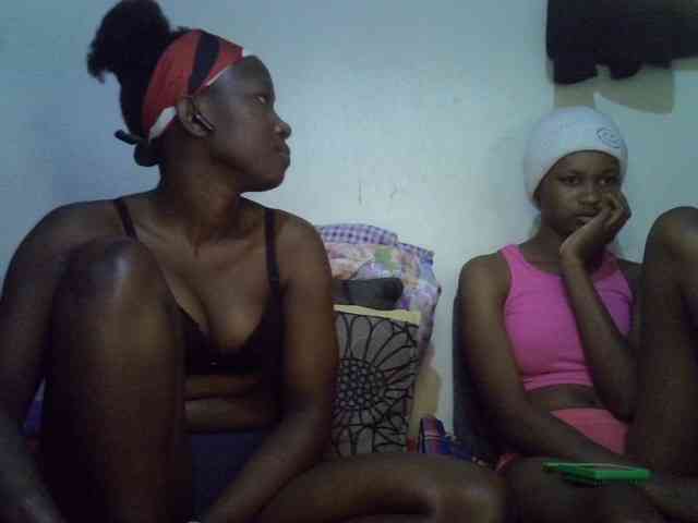 Sexyy-Duo webcam