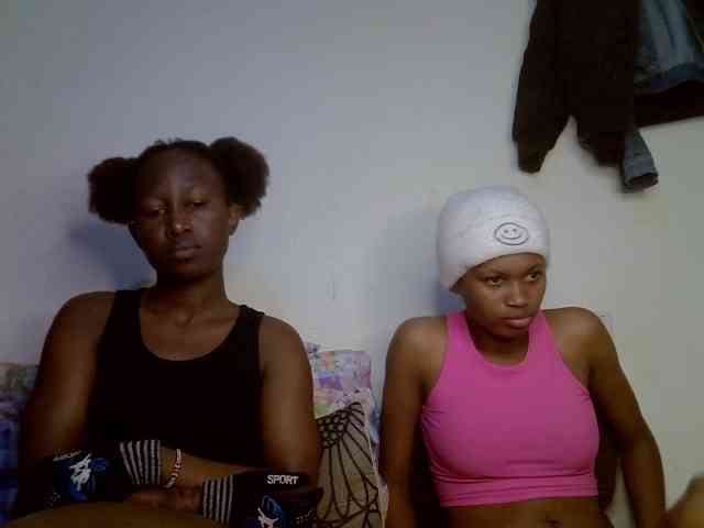 Sexyy-Duo webcam