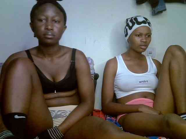 Sexyy-Duo webcam