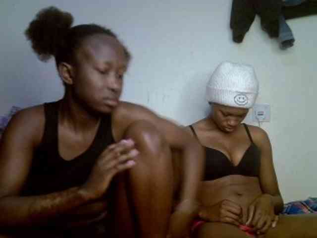 Sexyy-Duo webcam