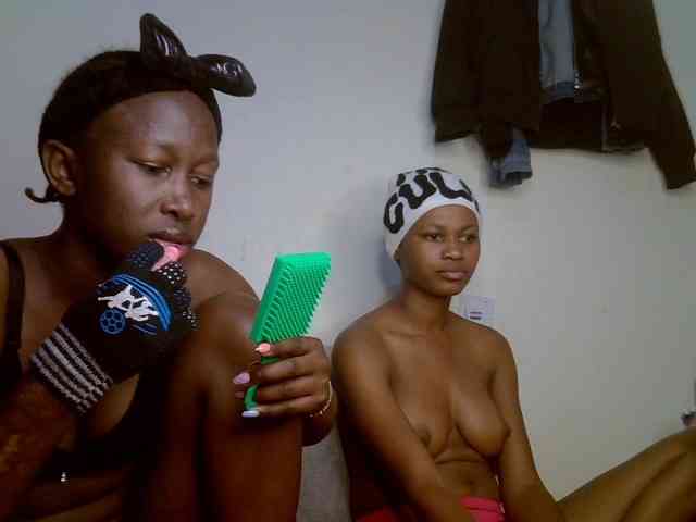 Sexyy-Duo webcam