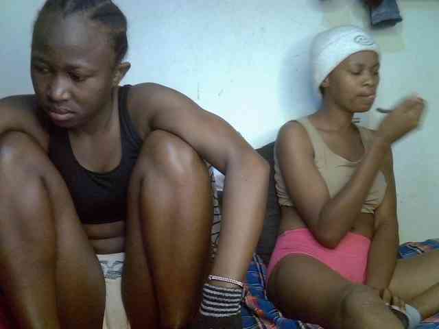 Sexyy-Duo webcam
