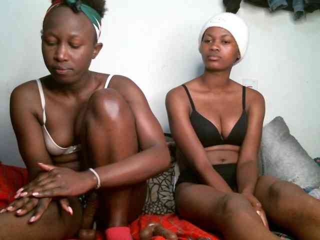 Sexyy-Duo webcam