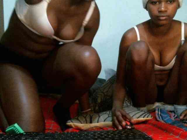 Model: Sexyy-Duo