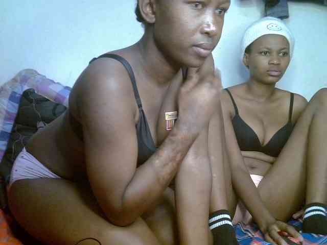 Sexyy-Duo webcam