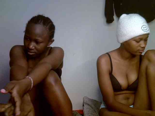 Sexyy-Duo webcam