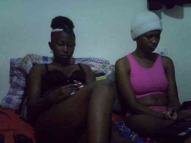 Sexyy-Duo webcam