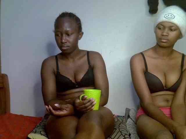 Sexyy-Duo webcam