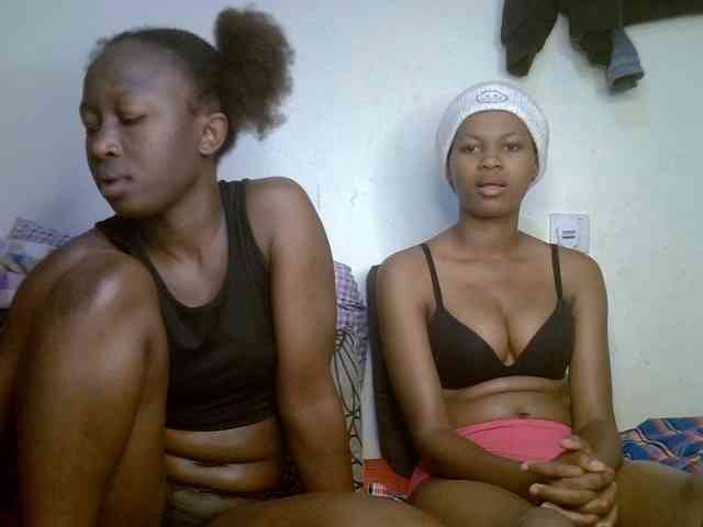 Sexyy-Duo webcam