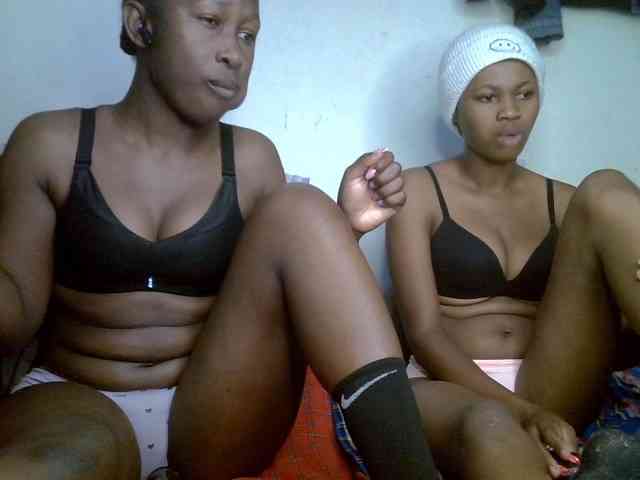 Sexyy-Duo webcam