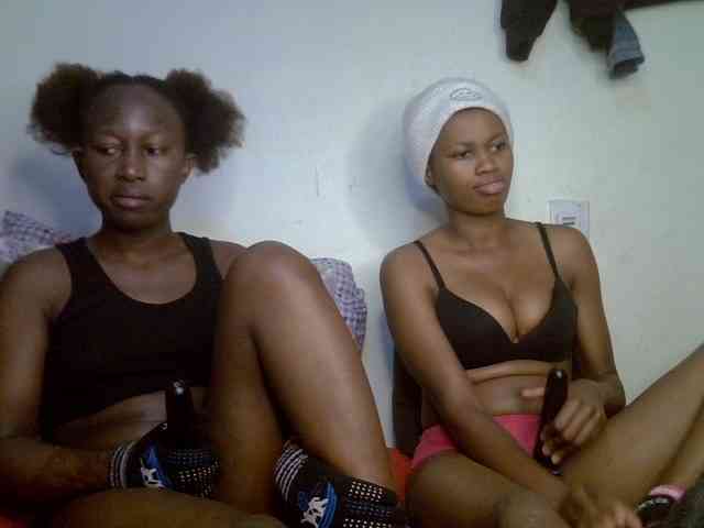 Sexyy-Duo webcam