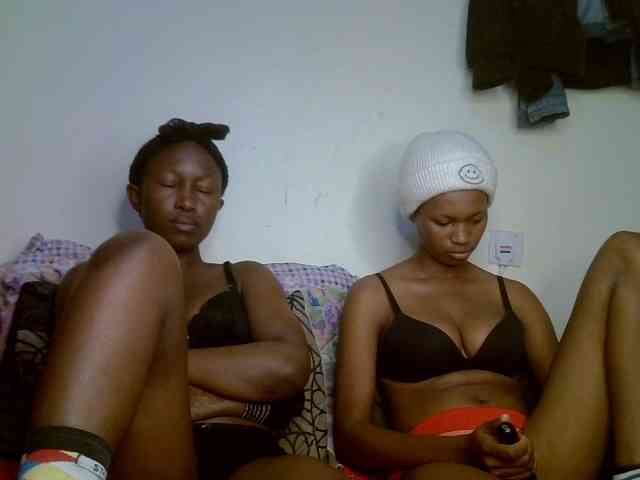 Sexyy-Duo webcam