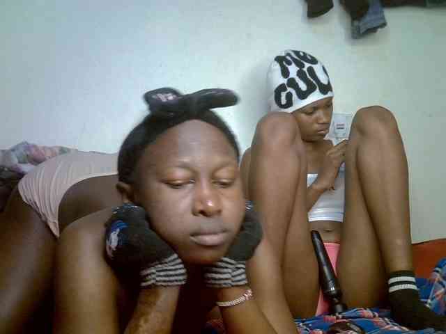 Sexyy-Duo webcam
