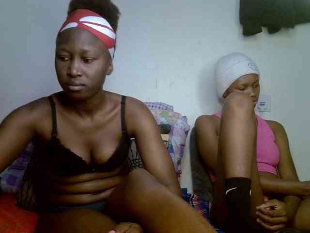 Sexyy-Duo webcam