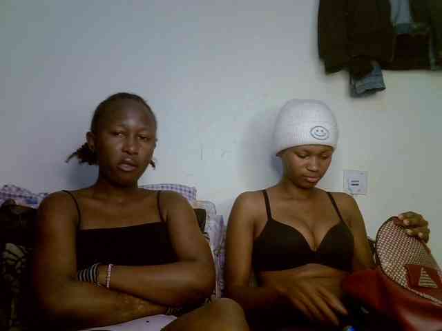 Sexyy-Duo webcam