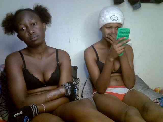 Sexyy-Duo webcam