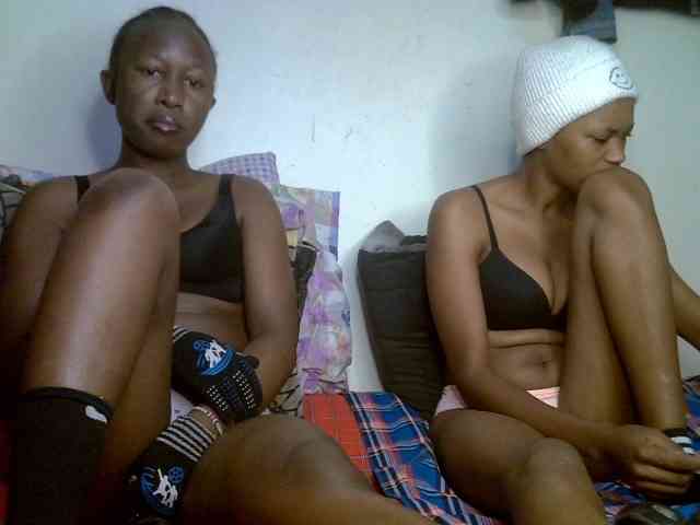 Sexyy-Duo webcam