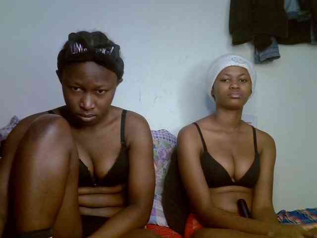 Sexyy-Duo webcam