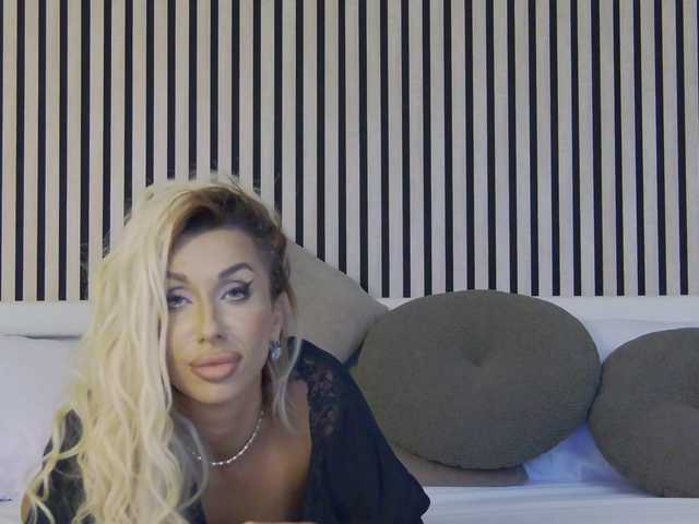 AlisaRoyal live cam on BongaCams